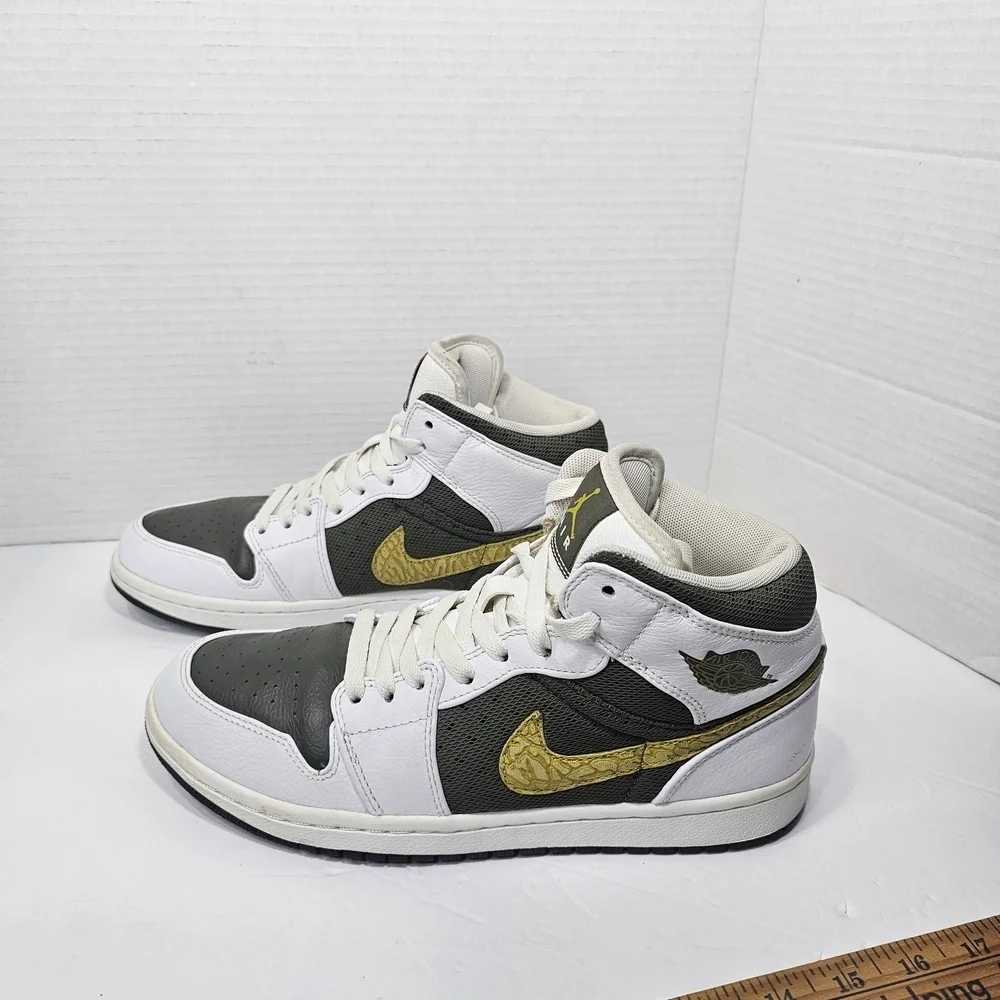 Jordan 1 Phat Cargo Khaki 364770-145 Size 8.5 Shoes Men’s